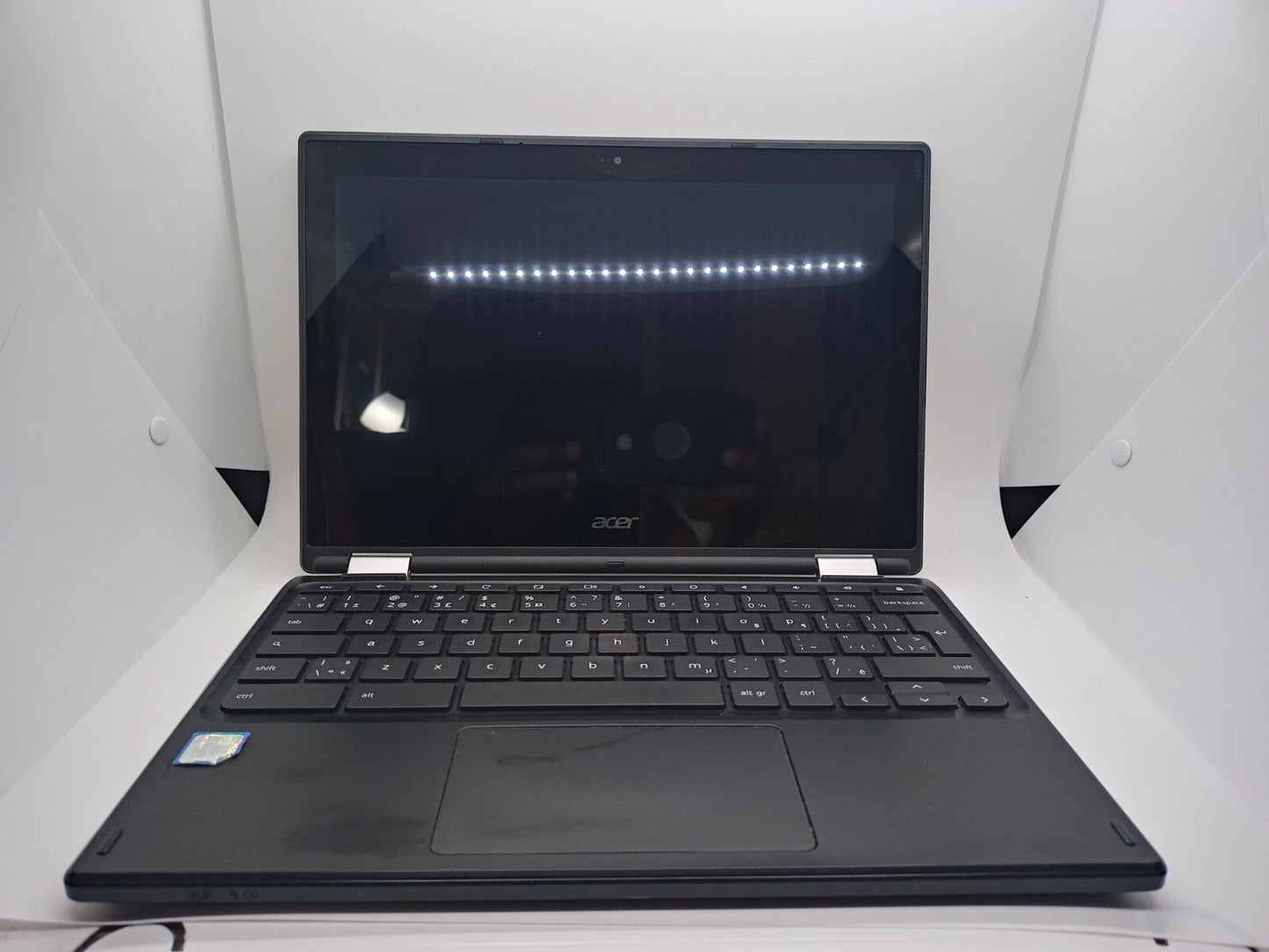 Chromebook écran tactile Acer C738T - 4 Go de RAM 16 Go SSD. Open 360