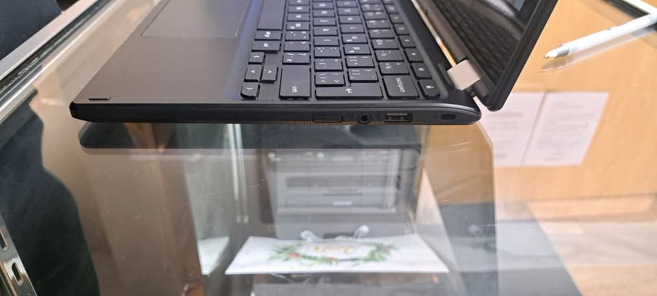 Acer Chromebook Acer C738T-C60Q N15Q8 Chrome OS ; 4GB RAM ; 16GB DISK
