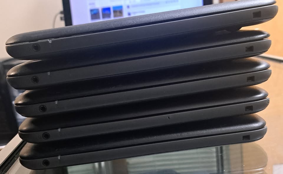 Lot 5 | Dell Chromebook 11 3180-p26t | Chrome OS ; 4GB RAM ; 16GB DISK
