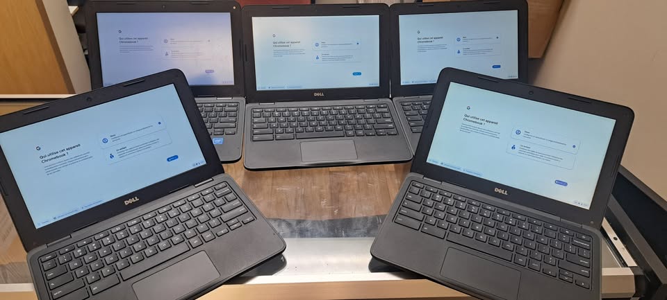 Lot 5 | Dell Chromebook 11 3180-p26t | Chrome OS ; 4GB RAM ; 16GB DISK