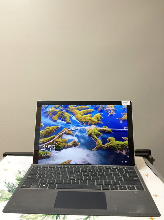 C204|Surface Pro 5 i5 7300U RAM 8G DISK 256G SSD Windows 10 Bonne batterie Touchscreen