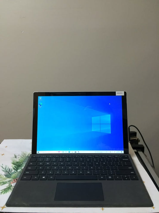 C205| Microsoft Surface Pro 6 i7-8650U RAM 16G DISK 1To SSD Win 10 Touchscreen / Battery DEFECT