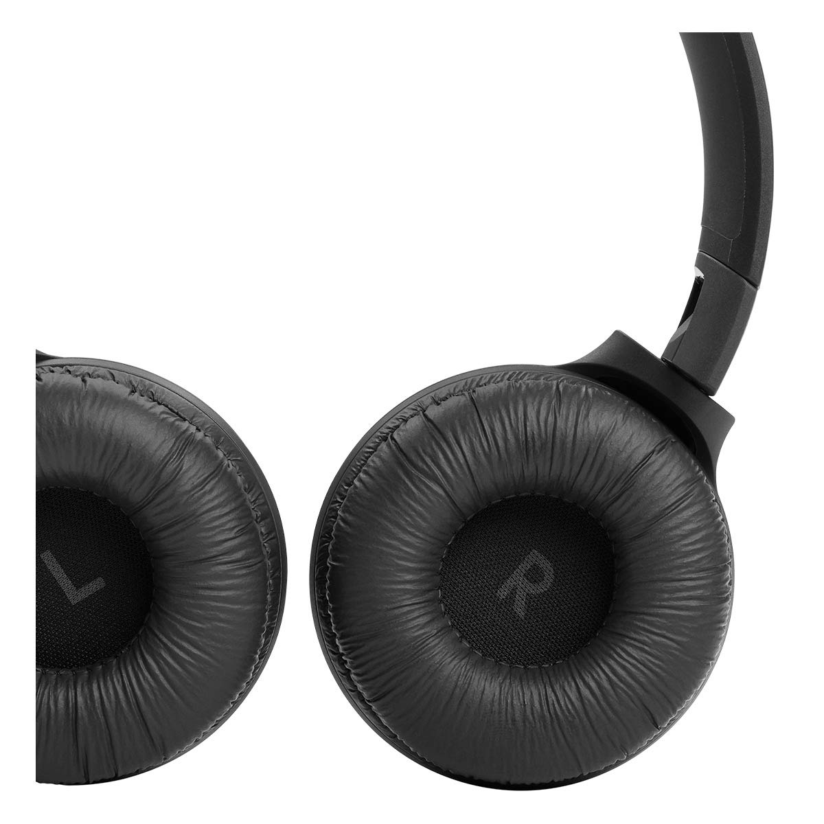 JBL Tune 520BT - Wireless On-Ear Headphones, Up to 57H Battery Life and Speed Charge, Lightweight, Comfortable and Foldable Design, Hands-Free Calls with Voice Aware (Black)