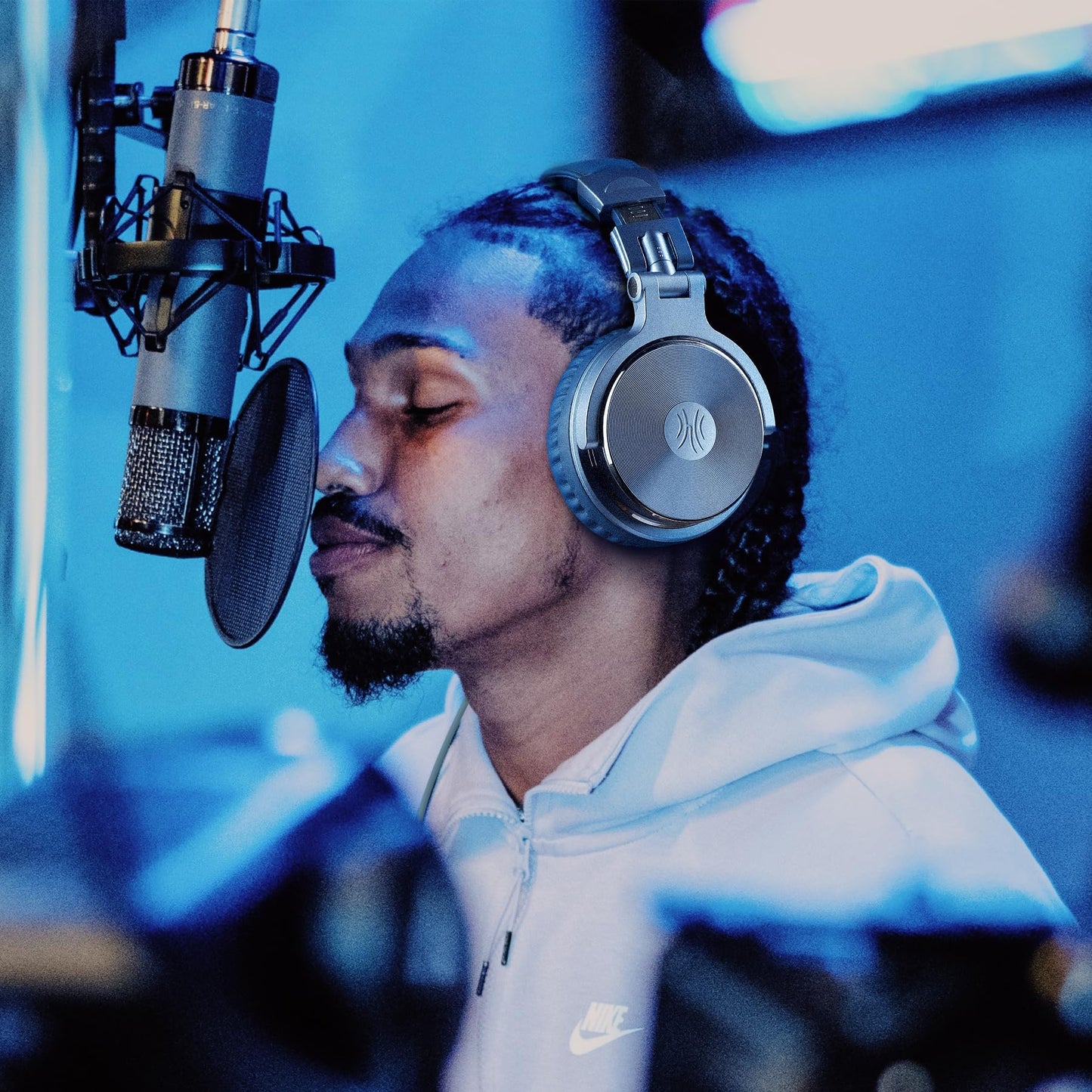 OneOdio Pro-10 Over-Ear Wired Headphones for School, Studio Monitor & Mixing, DJ Stereo Headsets, 50mm Neodymium Drivers, In-Line Mic, 3.5mm/6.35mm Jack for AMP, Computer, Recording, Phone, Piano, Guitar